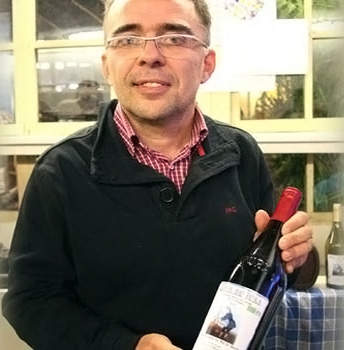 Jean-Fran&ccedil;ois Ryon, viticulteur &agrave; Vernantois (Jura)
